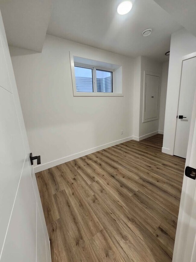 Photo - 8719 77 Ave NW Unit 2