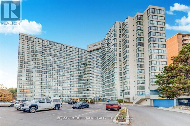 Photo - 3050 Ellesmere Rd Unit 903