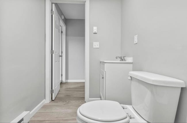 Photo - 4 Willington Ave Unit 5