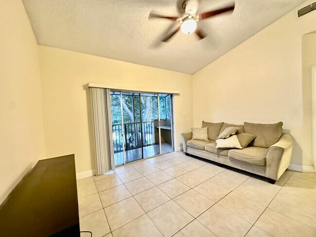 Photo - 660 Cypress Club Way Unit C