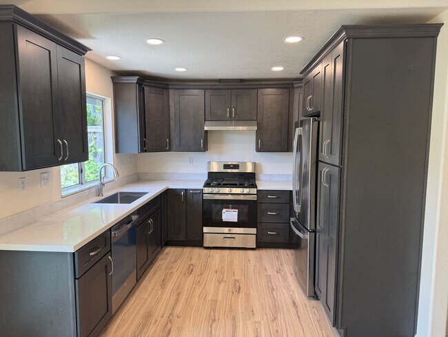 Photo - Beautifully Remodeled 3-Bedroom, 2-Bathroom home waiting for you !