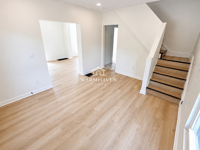 Photo - 1206 Diagonal Rd