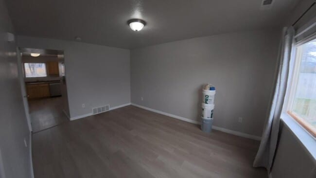 Photo - 949 E 1150 S