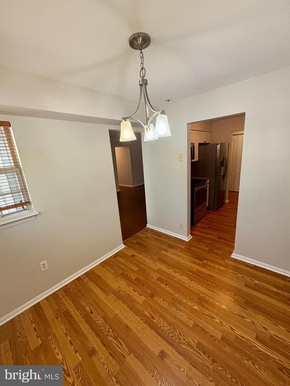 Photo - 8601 Falls Run Rd Unidad A