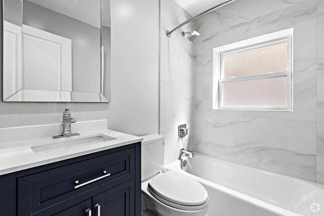 Building Photo - 5849 N Virginia Ave Unit 1 Rental