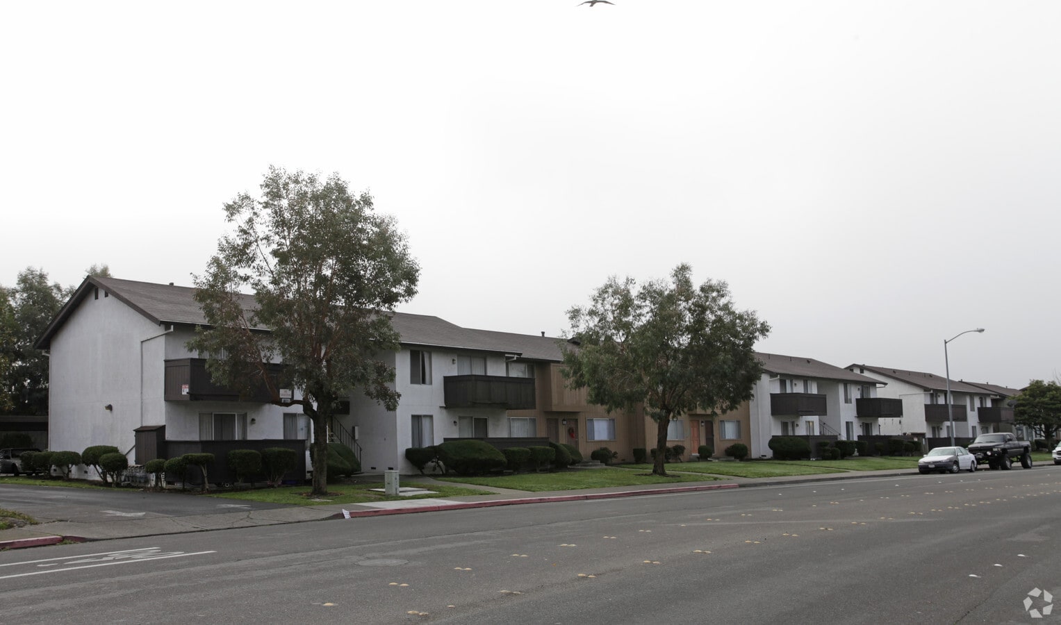 Baywood Arms - Baywood Arms Apartments