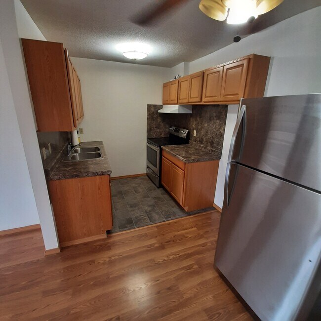 Photo - 2616 Harriet Ave Apartments