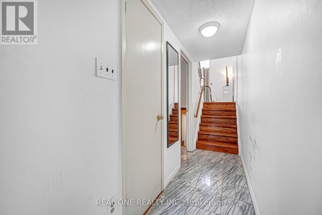 Photo - 133 Jenny Wrenway