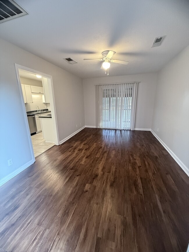 Photo - 4149 Shipyard Walk