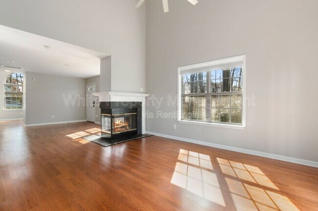 Photo - 8401 Southgate Commons Dr