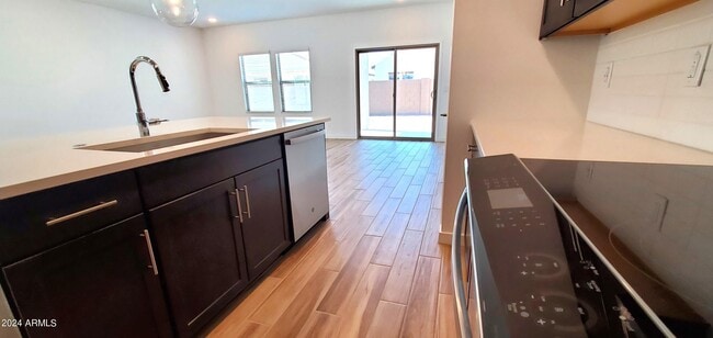 Photo - 7812 N 79th Dr