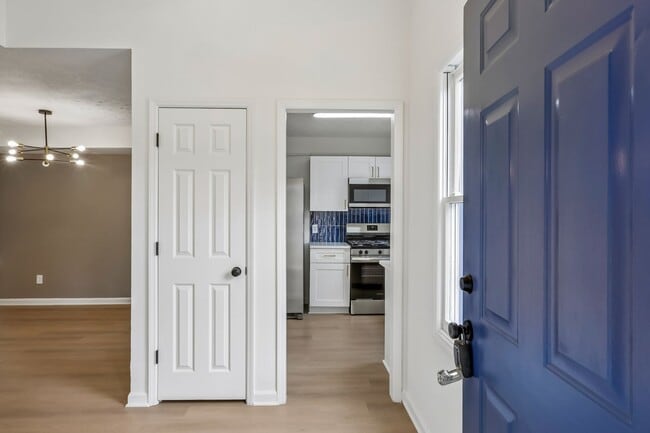 Photo - Bright and Gorgeous - Updated 3BR/2BA Townhome!
