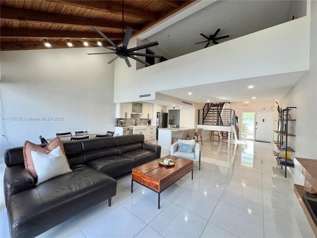 Photo - 3 bedroom in Pembroke Pines FL 33026