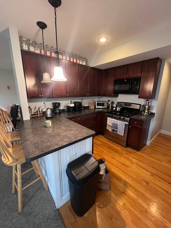 Photo - 99 Hillside St Unit 3A