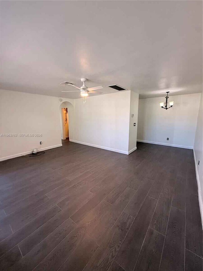 Photo - 5230 SW 116th Ave