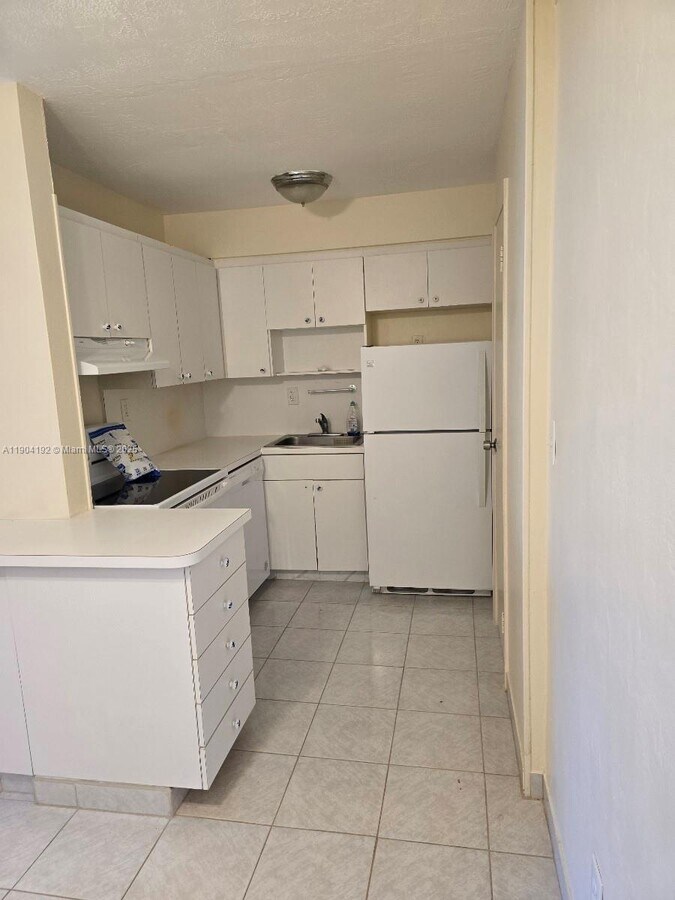 Photo - 8701 SW 141st St Unit J3