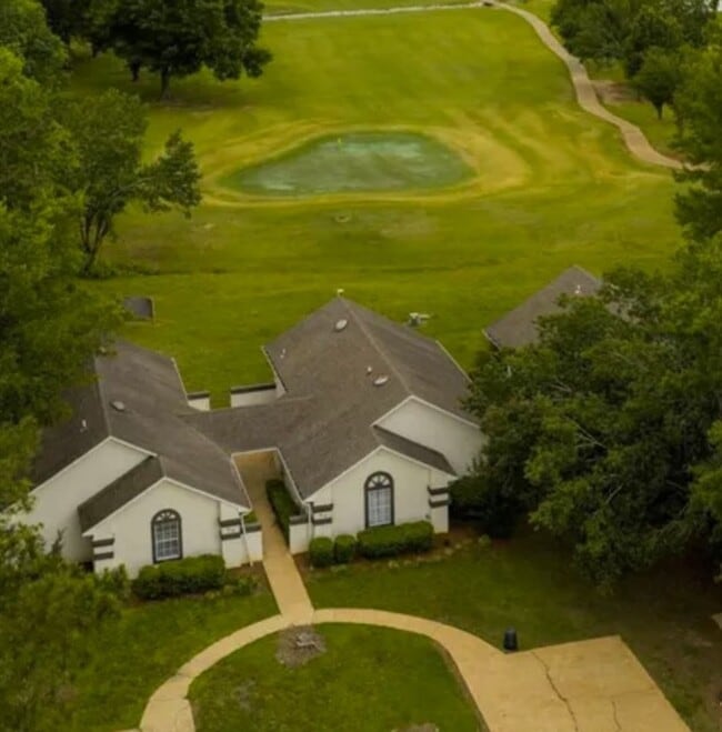 Photo - Elm Lake Golf Course House
