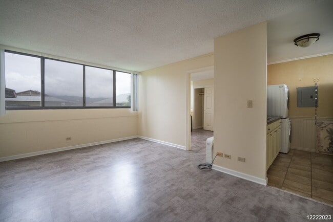 Photo - CONVENIENTLY LOCATED 1BR/1BA/1PKG UNIT IN THE CENTRE COURT CONDOMINIUM IN HALAWA
