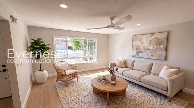 Photo - 4-Bed/2-Bath Home /Available Now!