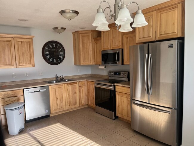 Photo - 3 Bedroom 2 1/2 Bath