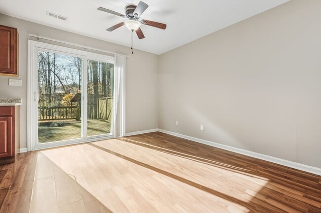 Photo - 2be /1.5ba Duplex Near Downtown Cary