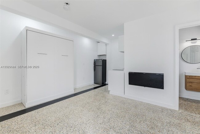 Photo - 415 75th St Unit 4A