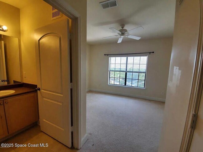 Photo - 6470 Borasco Dr Unit 3108