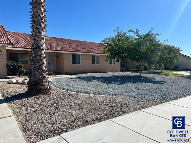 Building Photo - Move-In Ready Beauty with Granite Kitchen, Stainless Steel Appliances & Expansive Backyard