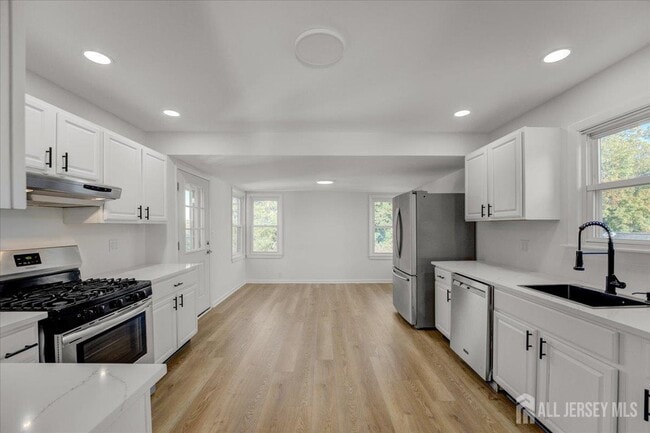 Photo - 201 Gatzmer Ave