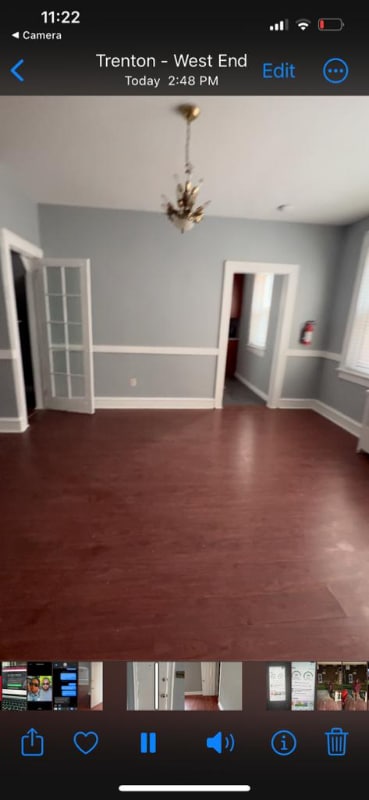 Building Photo - 649 W State St