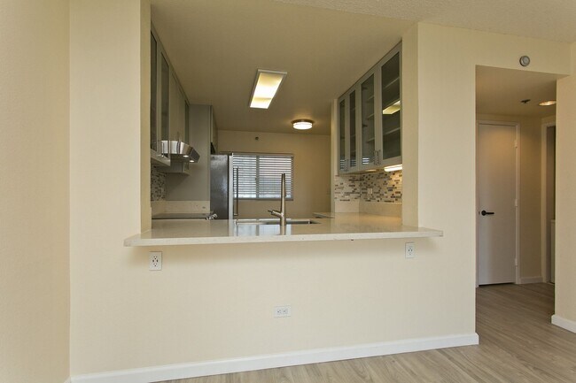 3075 Ala Poha Pl Unit 803