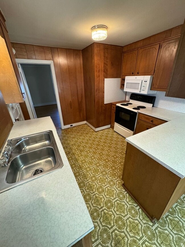 Photo - Cozy 2-Bedroom, 1-Bathroom Home w/ a Bonus Room