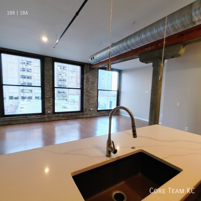 Photo - 1223 Union Ave Unit 203