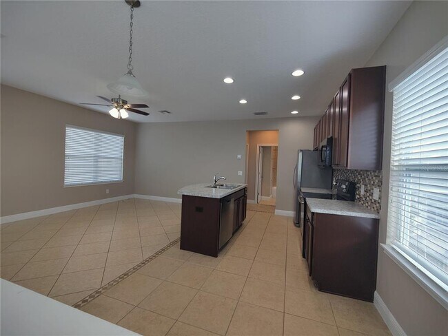 Photo - 12989 Doisy St