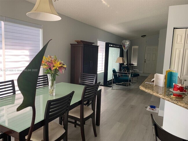 2024 SO FLO Real Estate Group 1477 Majesty Terrace Weston