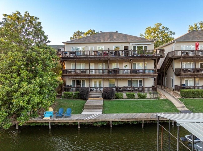 122 Chambers Point