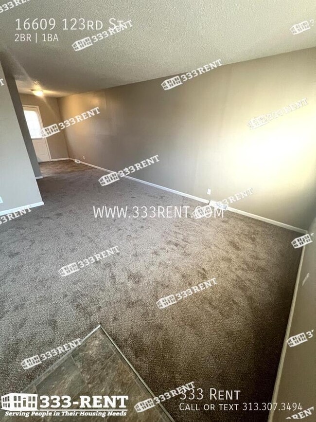 Photo - 16609 W 123rd St