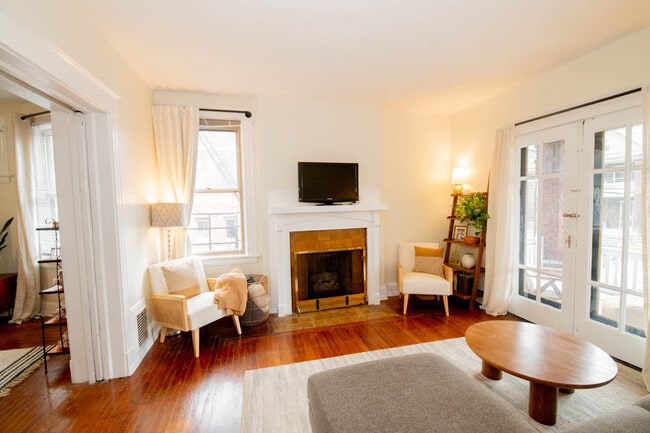 Photo - 1628 De Sales Ln Unidad 1628 De Sales Ln