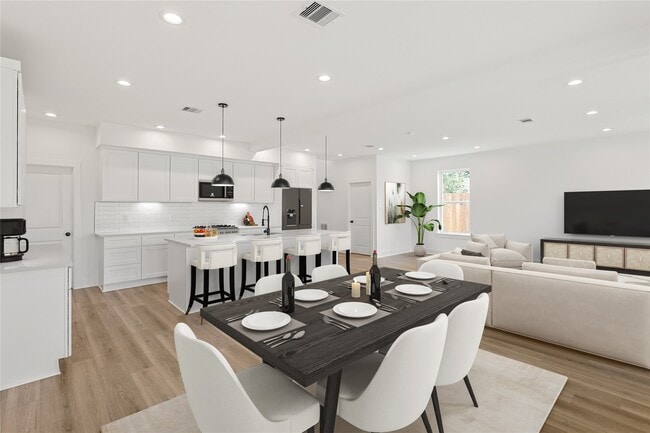 Photo - 7412 Hezekiah Ln