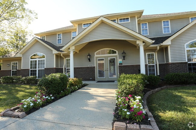 Building Photo - Brookridge Village Apartments