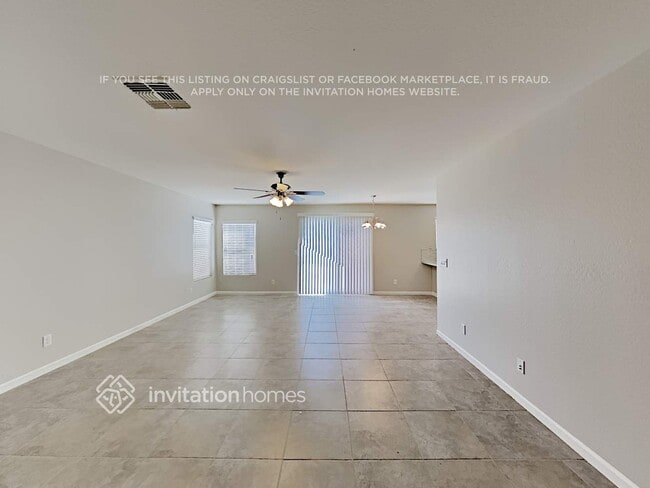 Photo - 917 S 224th Ln