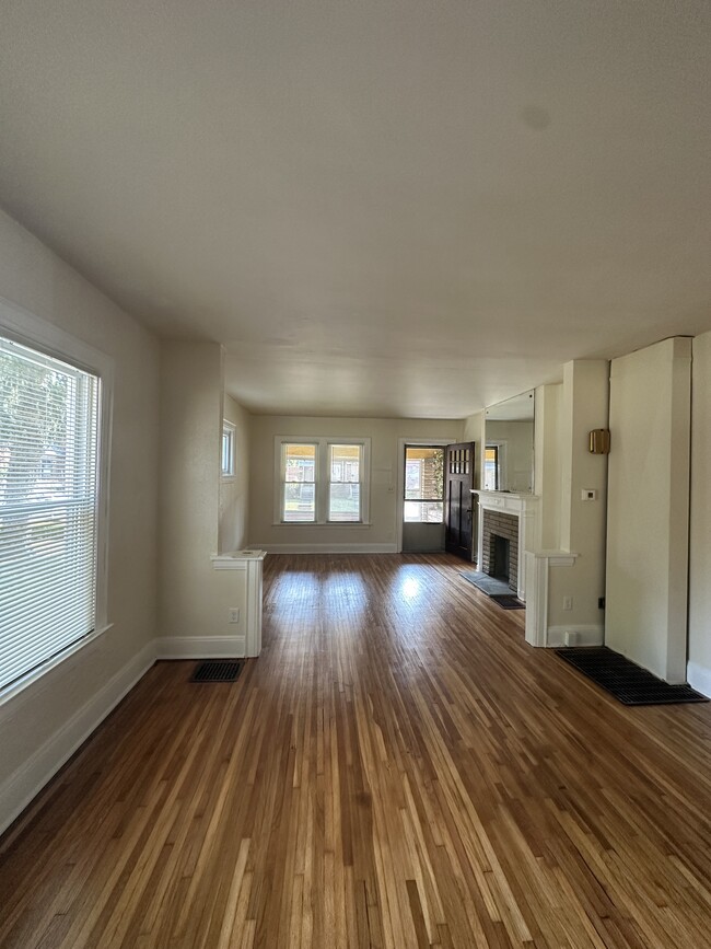 Building Photo - 119 Brunson Ave Rental