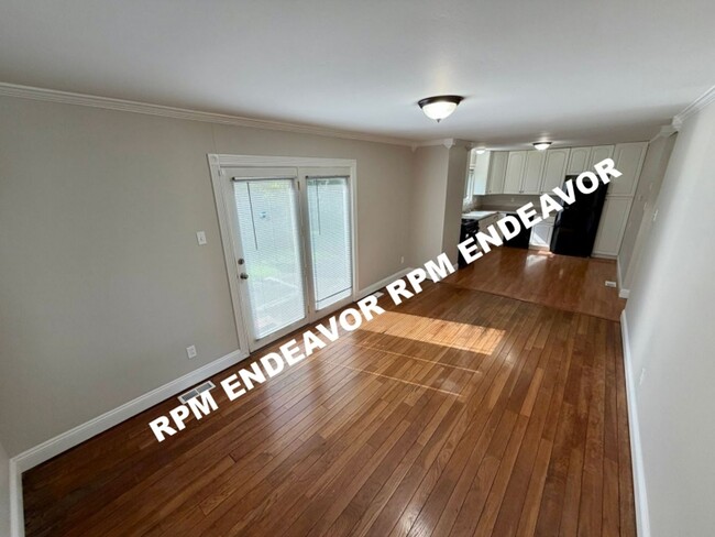 Photo - 1407 La Cerros Ln