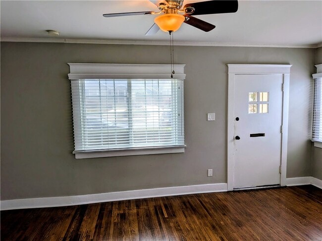 Building Photo - 239 Ximeno Ave Unit 239