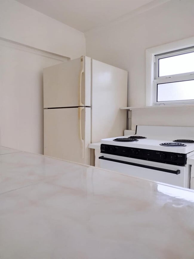 Photo - 1707 Thomas St