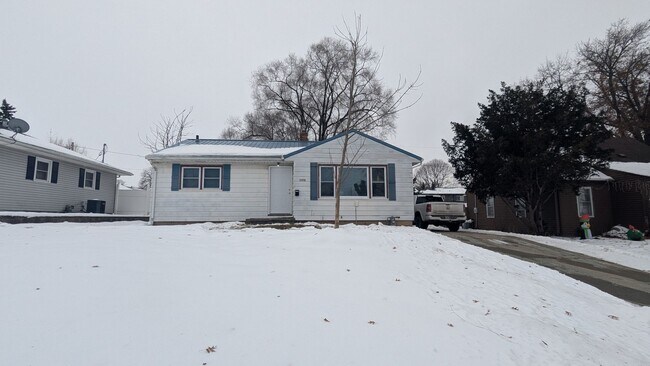 Photo - 3 bedroom, 2 bath home in Waterloo