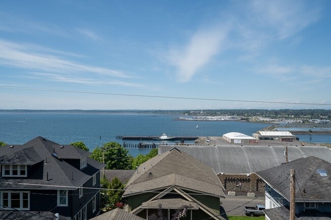 Photo - 519 N Forest St Unidad #101