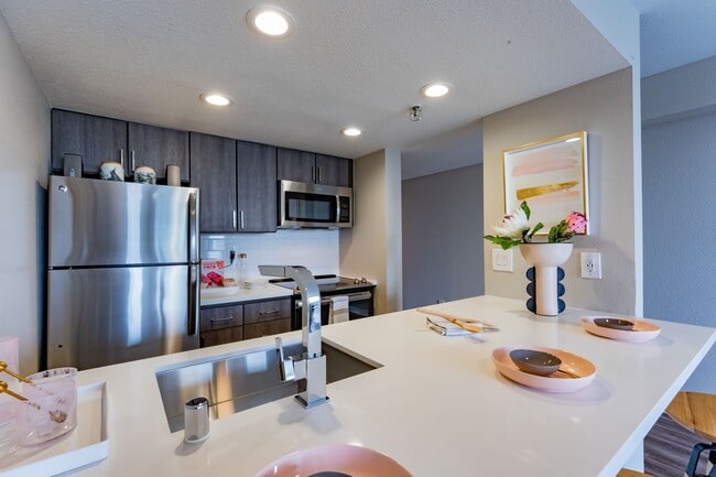 The Fillmore Center apartments — community photo