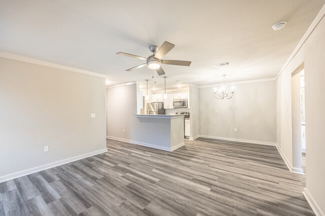 Eagles Landing Luxury Apartment Homes