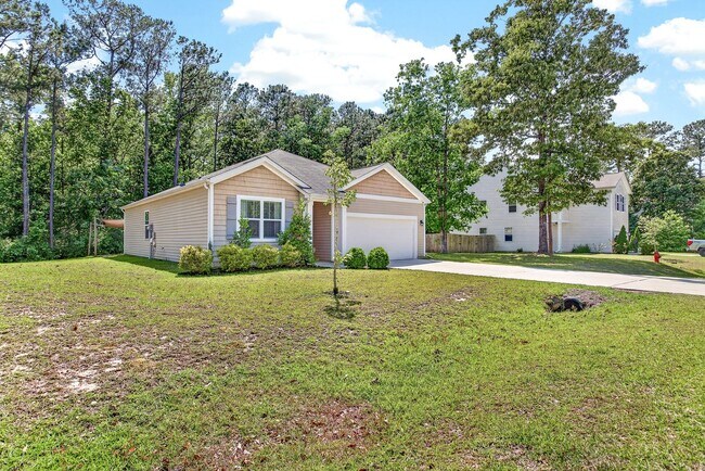 Photo - Modern 3 Bedroom Home Near Beaches & Boat Ramp
